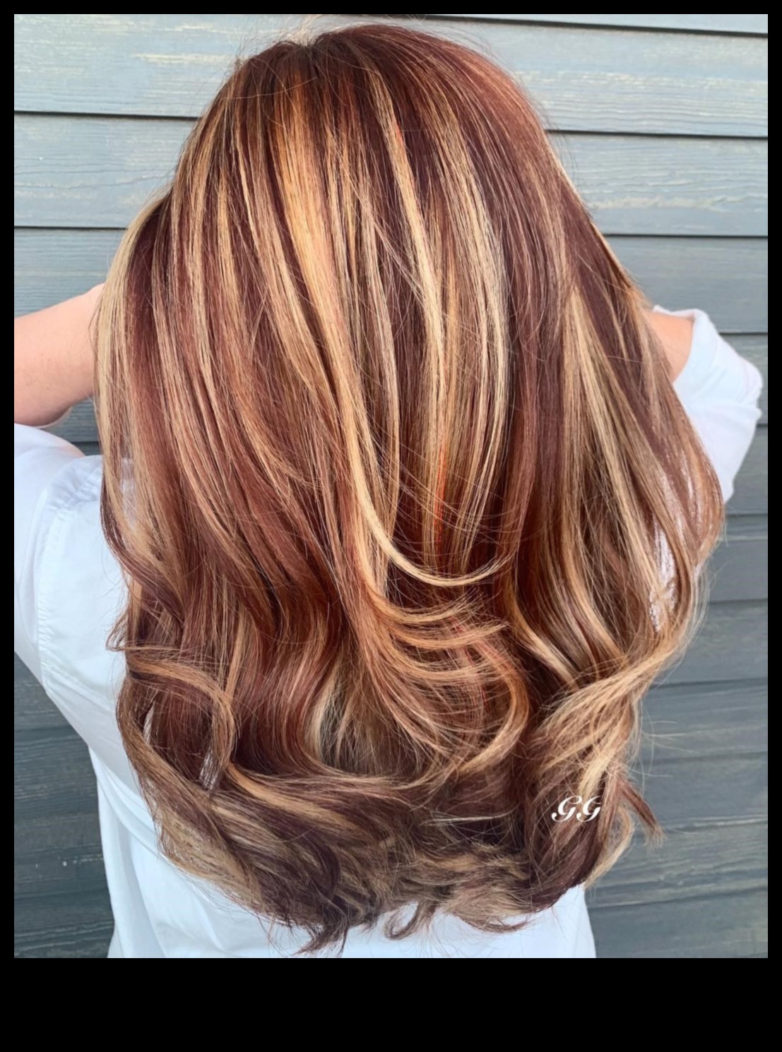 Repere ascunse: atingeri subtile pentru a vă ridica aspectul auburn