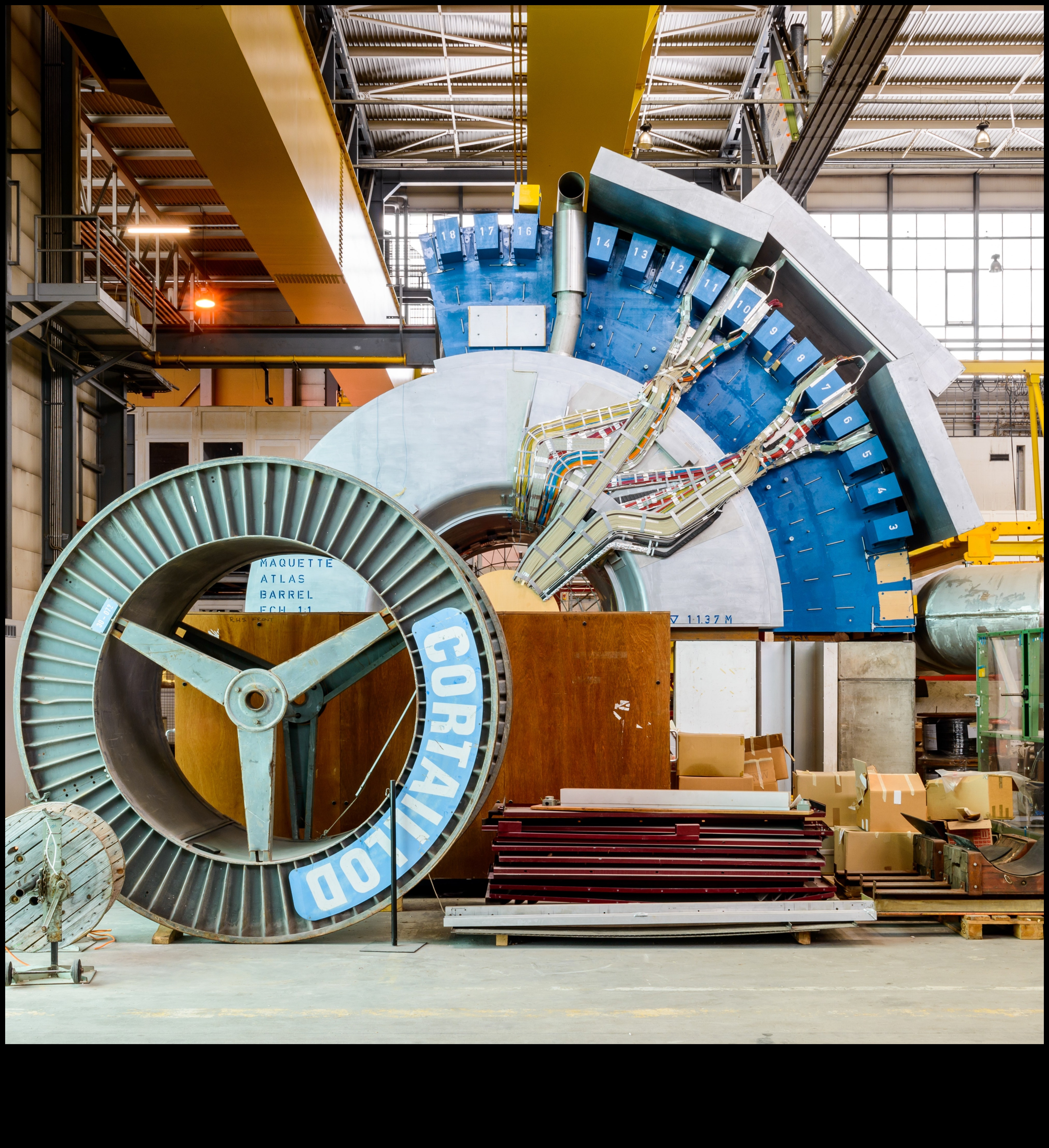 Impresii industriale care surprind frumusețea fabricilor în fotografie 3 Impresii industriale: surprinderea fabricilor în fotografie