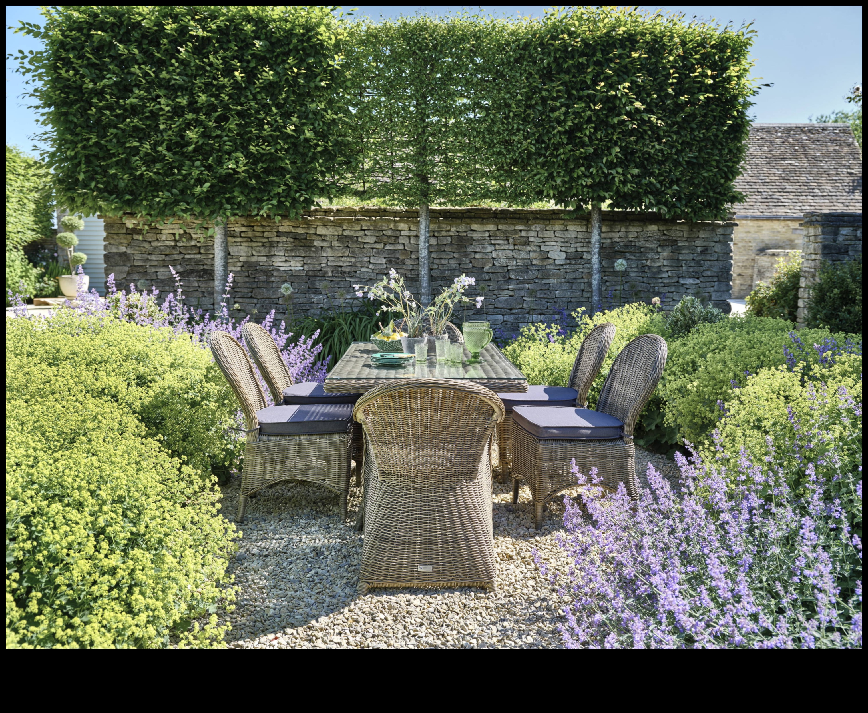 Eleganță rurală Frumusețe atemporală în grădinile cabanei 4 Eleganță rurală: cultivarea frumuseții atemporale în grădinile cabanelor