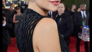 Covorul Roșu Pregătit Continuare: Coafuri scurte pentru Glamour showstopping