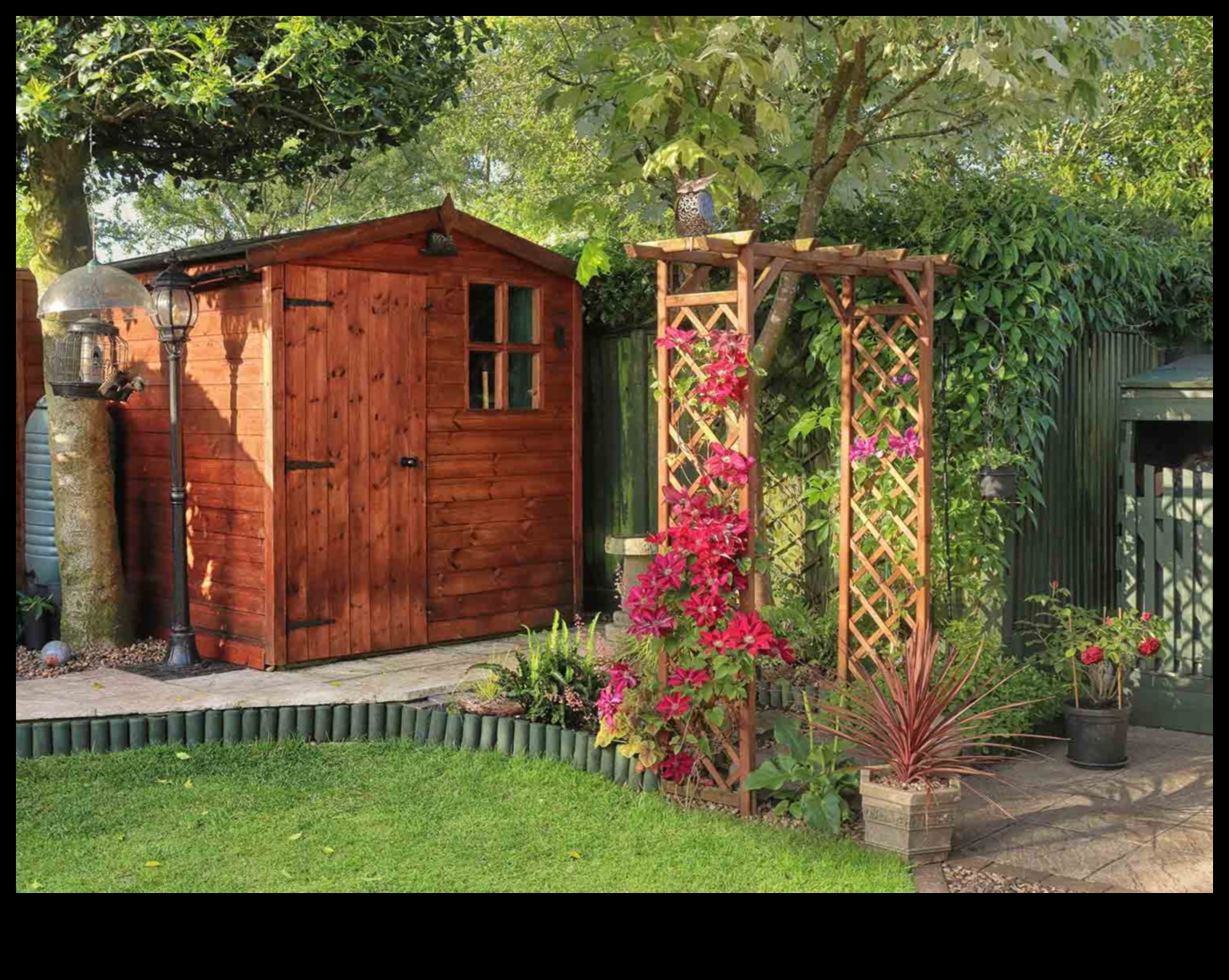 Creșteți cu grație: ridicați-vă grădina cu instrumentele de top