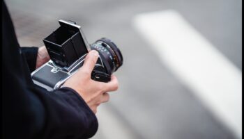 Lens Legacy: Explorarea patrimoniului echipamentului fotografic de înaltă performanță